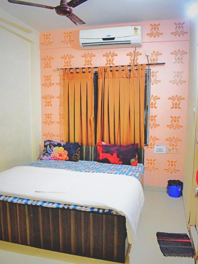 The Tavern Orchid Hotel Calcutta Eksteriør billede