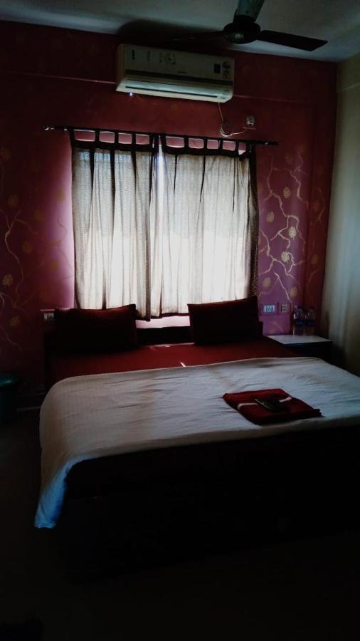 The Tavern Orchid Hotel Calcutta Eksteriør billede